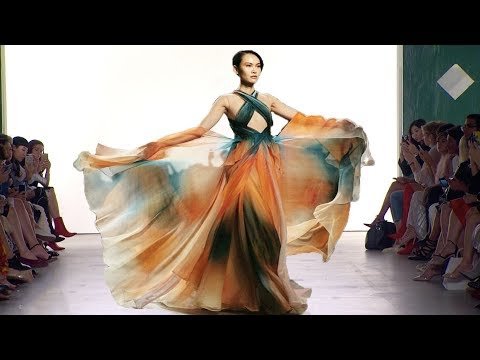 download lagu mp3 mp4 Leanne Marshall Bridal, download lagu Leanne Marshall Bridal gratis, unduh video klip Leanne Marshall Bridal