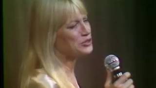 Mary Travers - Jet plane (live in France, 1975)