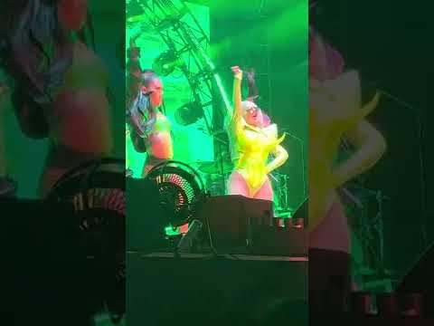 @ChristinaAguilera "Bionic" & "Vanity" Live @ LA PRIDE 2022 #christinaaguilera #gaypride