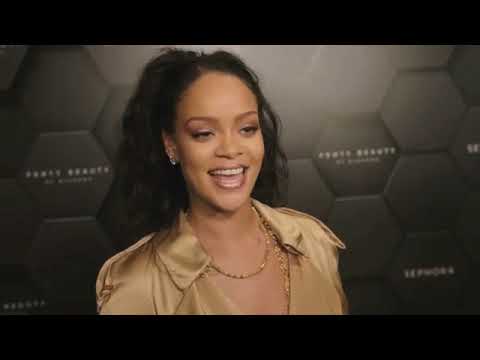 Rihanna Speaks to Beyonce & Adele about Billionaire Status