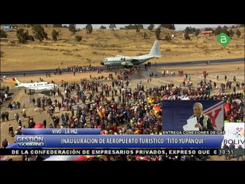 Evo Morales en Inauguración de Aeropuerto Turístico "Tito Yupanqui" en Copacabana La Paz Bolivia