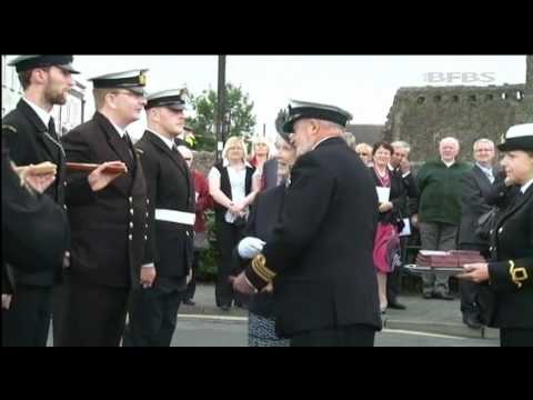 Sea cadets receive colours 18.06.12