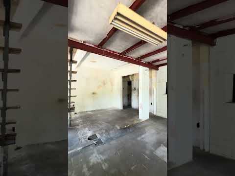Video de YouTube - Local comercial Ruperto Pérez Martínez La Teja.