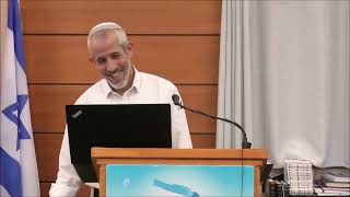 איך מתנתקים מהרחם המצרי? , פרשת בשלח | הרב אוהד תירוש (ישיבת בני דוד) - התמונה מוצגת ישירות מתוך אתר האינטרנט יוטיוב. זכויות היוצרים בתמונה שייכות ליוצרה. קישור קרדיט למקור התוכן נמצא בתוך דף הסרטון