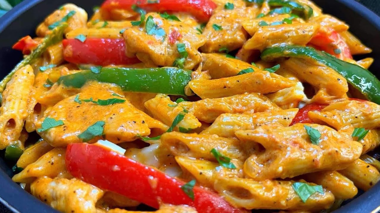 Best Creamy Fajitas Pasta You’ll Ever Make!