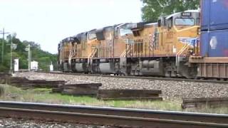 preview picture of video 'BNSF Emporia sub at Emporia KS 5-2-08'