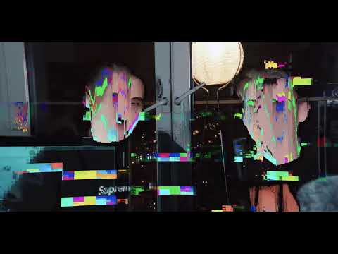 GOGANII LOVESC DIN NOU