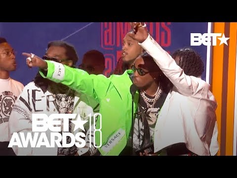 Migos Take the W for Best Group! | BET Awards 2018
