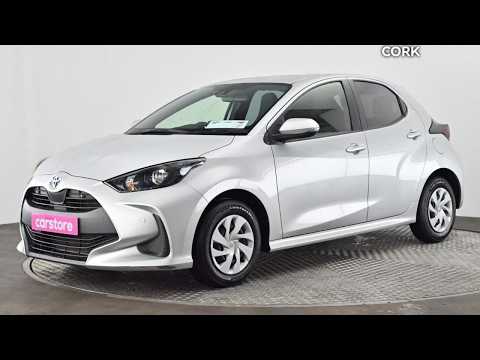Toyota Yaris 1.5 Hybrid 5Dr Auto - Image 2