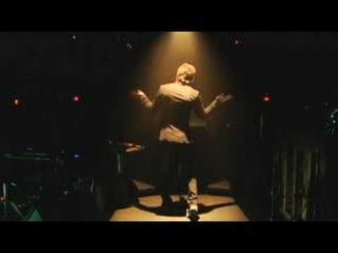 Teaser pour le DVD "Perreau et la lune, live au Quat-Sous"