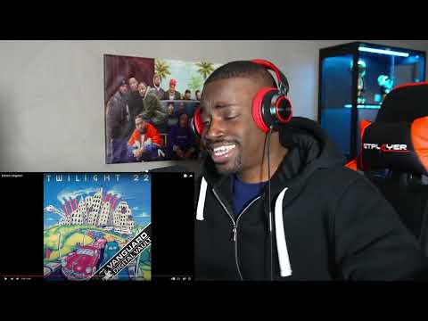 25 Yr Old Reacts To Twilight 22 - Electric Kingdom