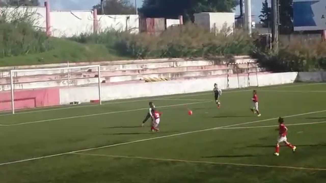S.L. Odivelas B 2-8 S.L. Benfica B 