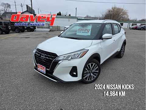 2024 Nissan Kicks SV FWD in White for sale at Davey Auto Sales Oshawa South in Oshawa, ON