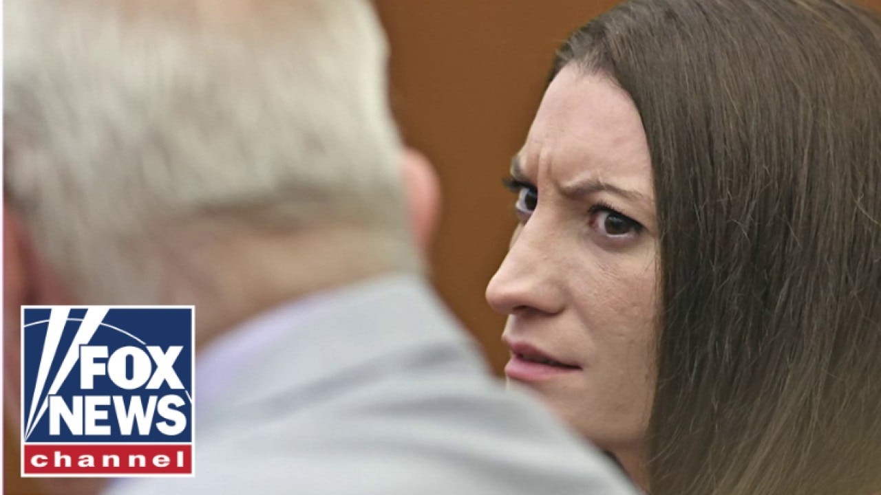The prosecution is now preparing for a mistrial: Former FBI agent