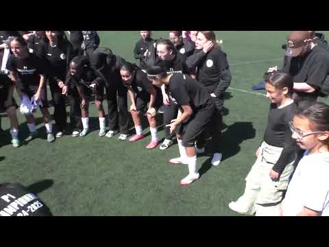 BX Brussels Fémina celebrate their goalscorers on 06.04.2025