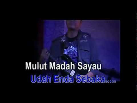 Copy of Masterpiece - sinu (with lyrics).wmv