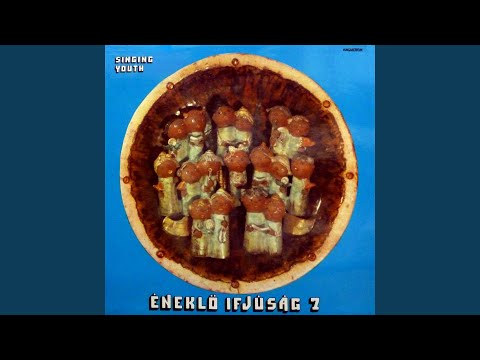 Túrót eszik a cigány