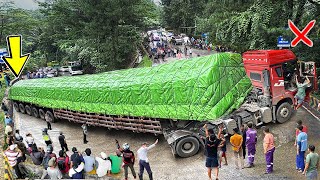 Download lagu Drama: Trucks Made in China Are Not Strong on Extreme Roads mp3