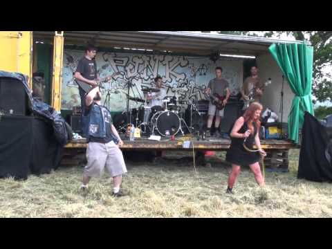 EROS//THANATOS à Punk dans les Prés 2013