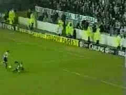 DI CANIO 2-1 SHEFFIELD WEDNESDAY V BARNSLEY
