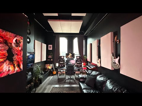 EPIC DOWNTOWN TORONTO STUDIO TOUR! MAIN ONE STUDIOS 2023