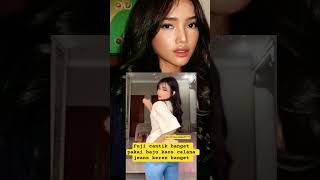 Download lagu Fuji cantik banget pakai baju kaos celana jeans keren banget #fuji#shorts mp3