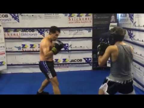Ünal Ay BOXING / SPARING 25.08.2015 vs. Patrick Kadluczka -  -  Bulldog Gym / Karlsruhe