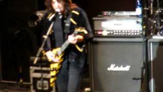 Stryper Chile Open your eyes  All for  one