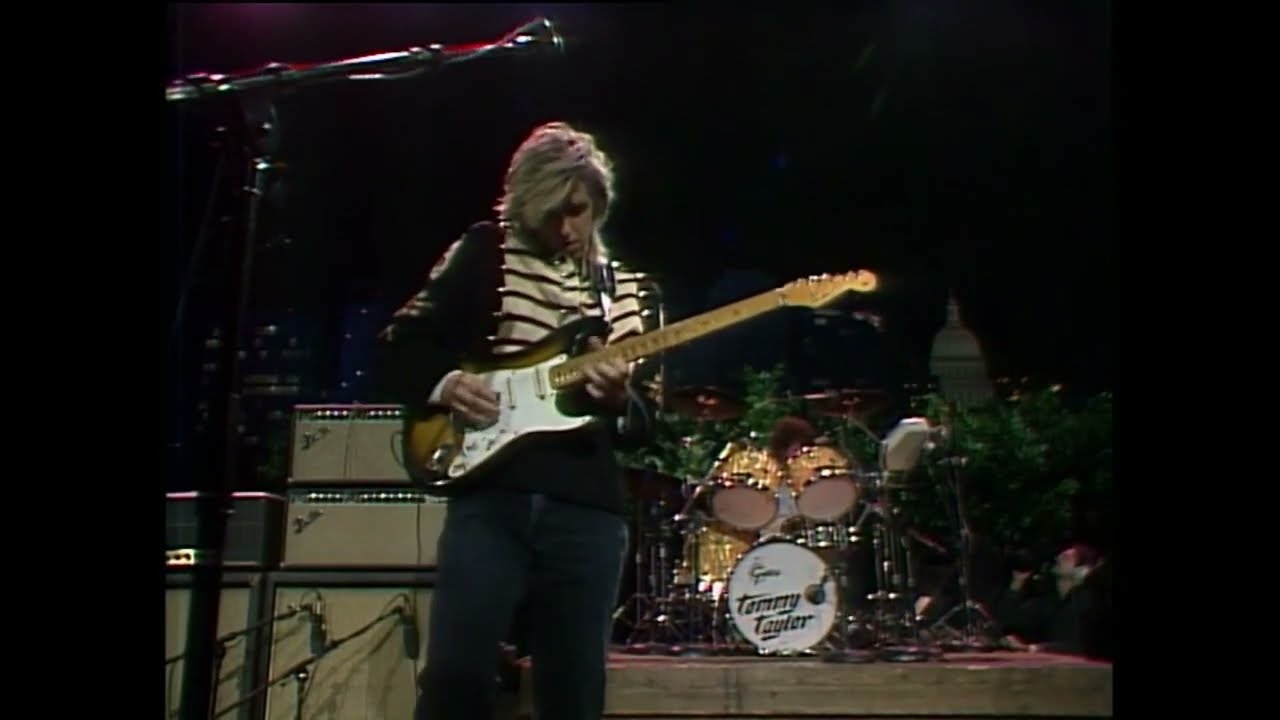 Eric Johnson - Camel's Night Out (Live from Austin, TX, 1988) - YouTube
