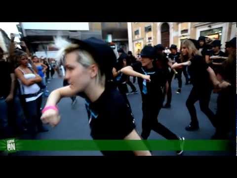 Step Up 4 Revolution 3D - Flash Mob Via del Corso, Roma