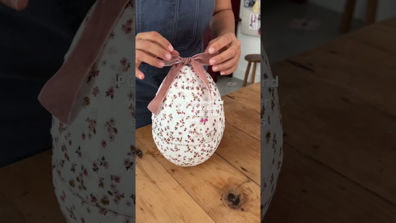 Easter egg bunny house! #diy #easter #craft #eastercraft #jellycat