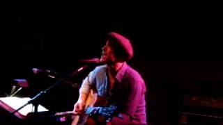 Butch Walker (live in Chicago 1/8/10) - Last Flight Out