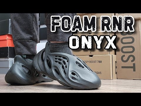 Yeezy Foam Runner "Onyx" Review & On Feet