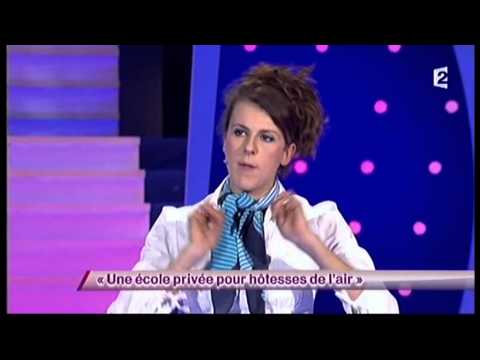 Nicole Ferroni [39] Une école privée pour hôtesses de l'air - ONDAR