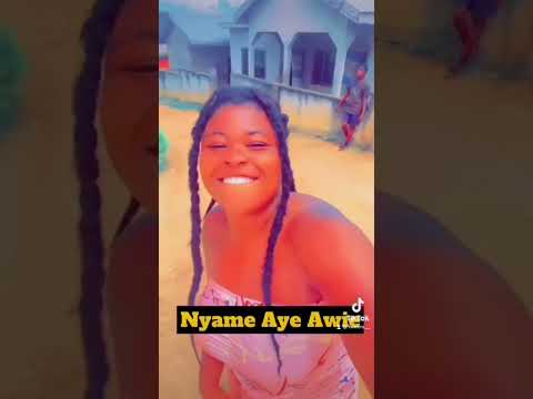 Fans gather to jam with nyame aye awie by tweero