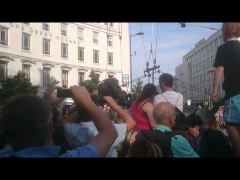 GIANTS IN CASTLE ST LIVERPOOL