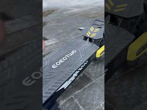 THIS E-Scooter Hits 40MPH!? 2400W DUAL MOTOR Beast (2025 Review) - 43-Mile Range & Off-Road Build