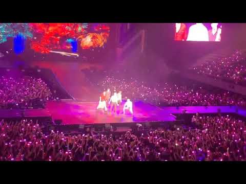 EXO Love Shot 190824 #EXplOrationinManilaDay2