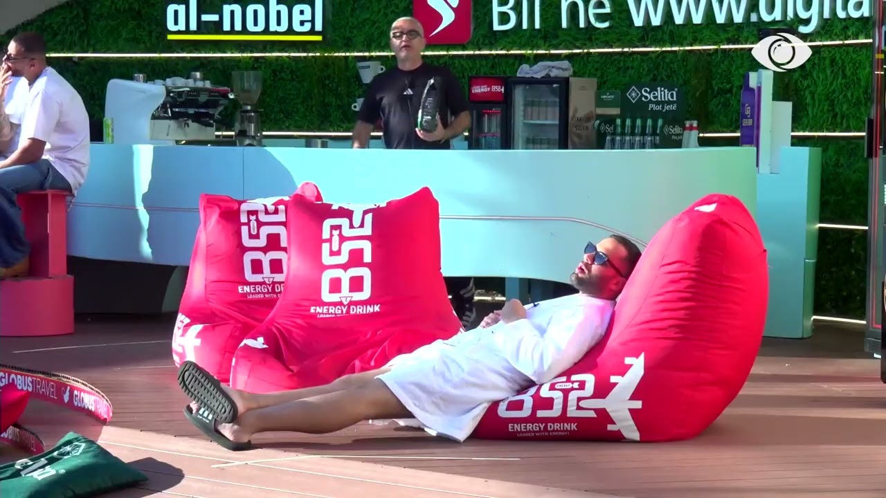 Ju kam dhënë lojë të dyve!/ Rogerti debaton me Stenaldon dhe Mal: Hajdeni tek babai!