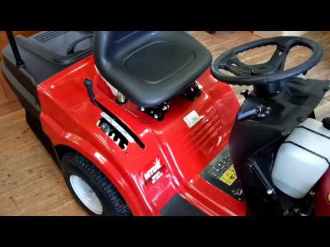 The new lawn tractor MTD Smart RE 130 H
