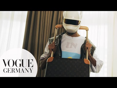Inside Cro's Bag | In The Bag | VOGUE Germany