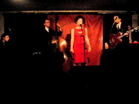 Carsie Blanton @ Club Passim Boston 1-29-12 "Backbone"