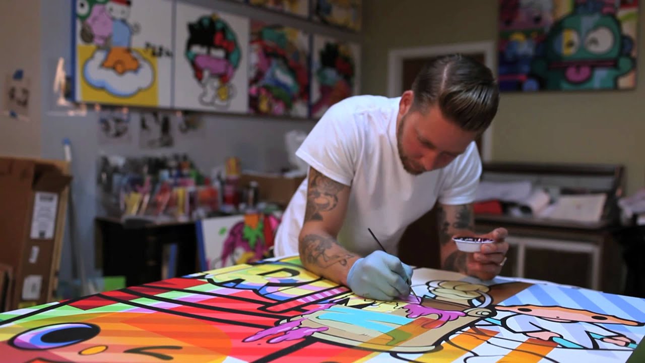 POSE x SANRIO for Hello Kitty, Hello Art!