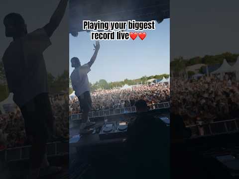 Playing your biggest record live❤️❤️#dj#shorts#festival #edm