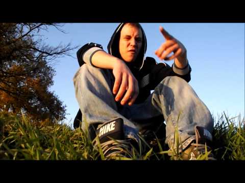 1/2Straight - Flowtek- Trable (Oficiální videoklip)