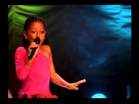 TRA LA LA 2013 02 estella mercieca malta