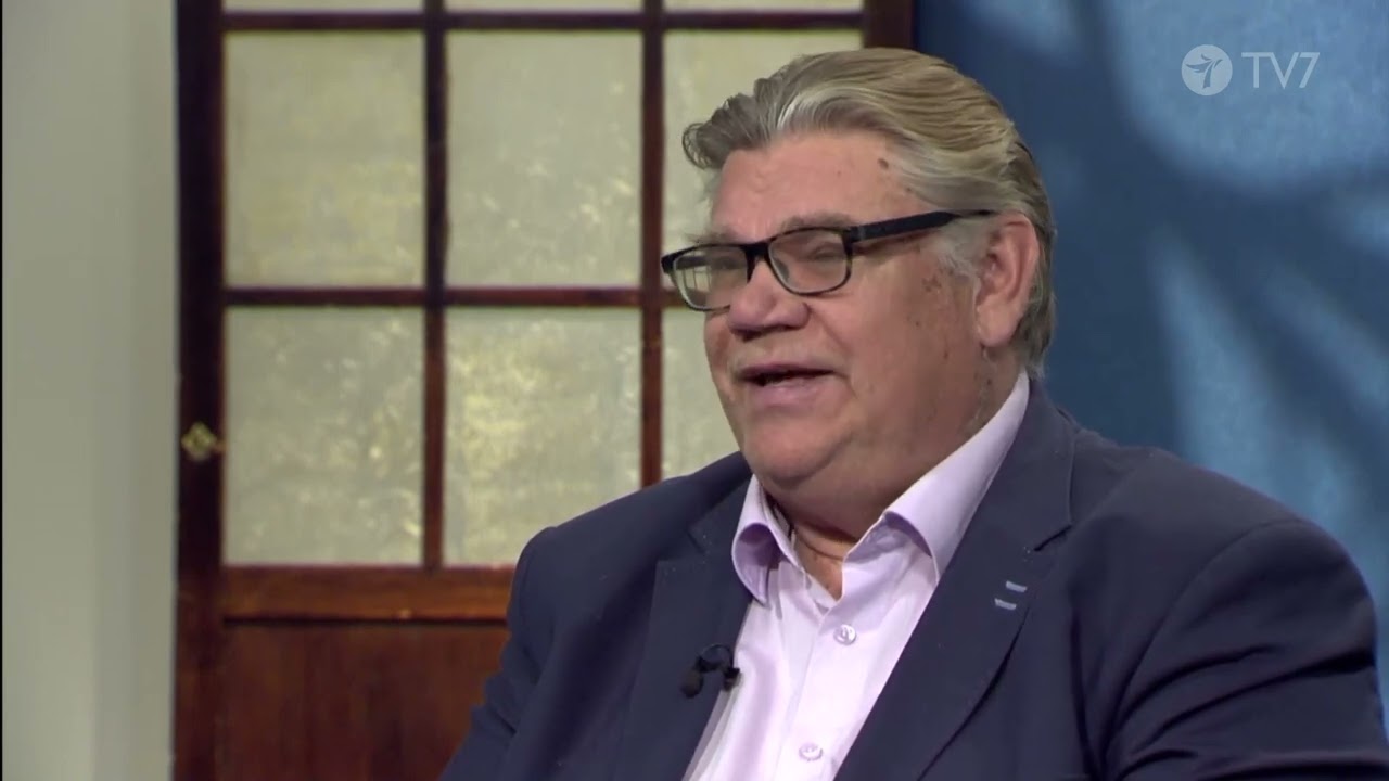 Timo Soini. Israelin ja Hamasin sodan tosiasiat ja taustat | Haastattelussa