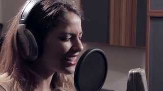 2. Amor (SOY Mis Canciones) - Debi Nova