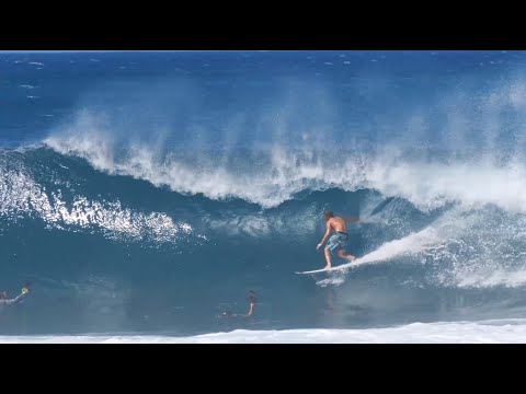 Move of the Week / Griffin Colapinto on the North Shore - Freesurf Magazine