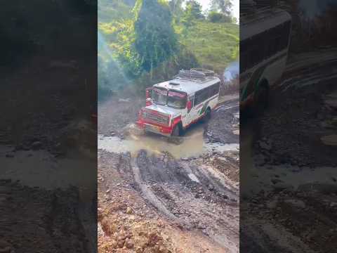 las vias en el departamento de Santander, municipio de Landazuri, hasta lagos hay en esta vía #campo